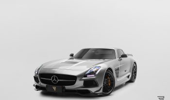 Mercedes-AMG SLS Black Series completo