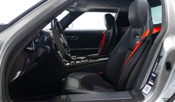 Mercedes-AMG SLS Black Series completo