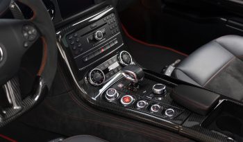 Mercedes-AMG SLS Black Series completo