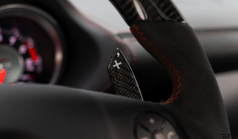 Mercedes-AMG SLS Black Series completo