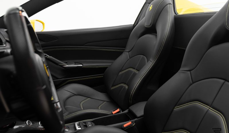 Ferrari 488 Spider completo