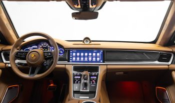 Porsche Panamera Turbo S E-Hybrid completo