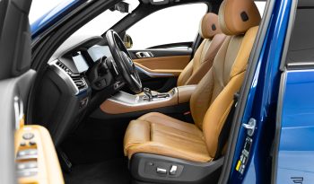 BMW X5 45e M Sport completo