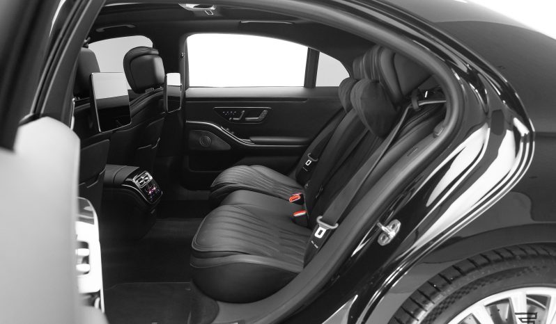 Mercedes-AMG S63 E-Performance completo