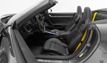 Porsche 911 Turbo S Cabriolet completo
