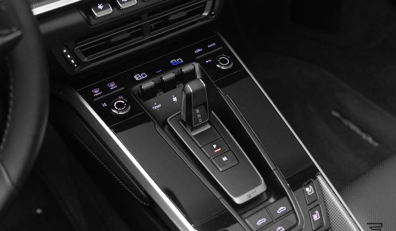 Porsche 911 Turbo S Cabriolet completo