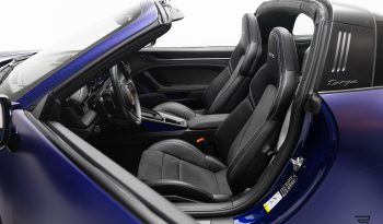 Porsche 911 Targa 4 GTS completo