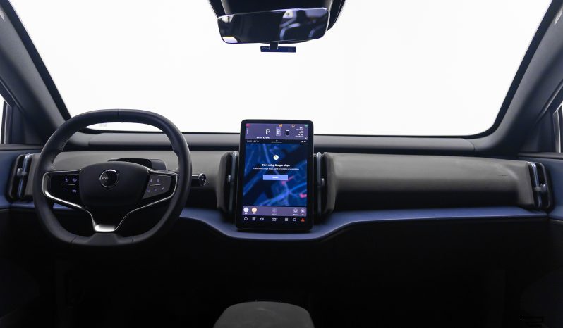 Volvo EX30 E60 Core completo