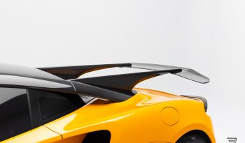 McLaren Artura completo