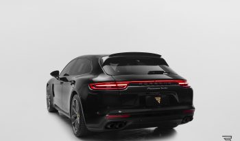 Porsche Panamera Turbo Sport Turismo completo