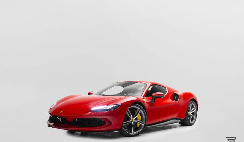 Ferrari 296 GTS completo