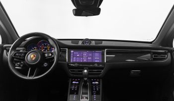 Porsche Macan GTS completo