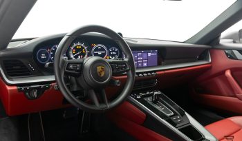 Porsche 911 Carrera completo