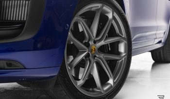 Porsche Macan GTS completo