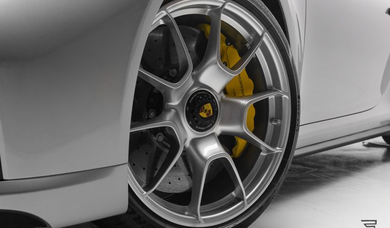 Porsche 911 Turbo S completo