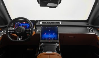 Mercedes Benz S580e completo