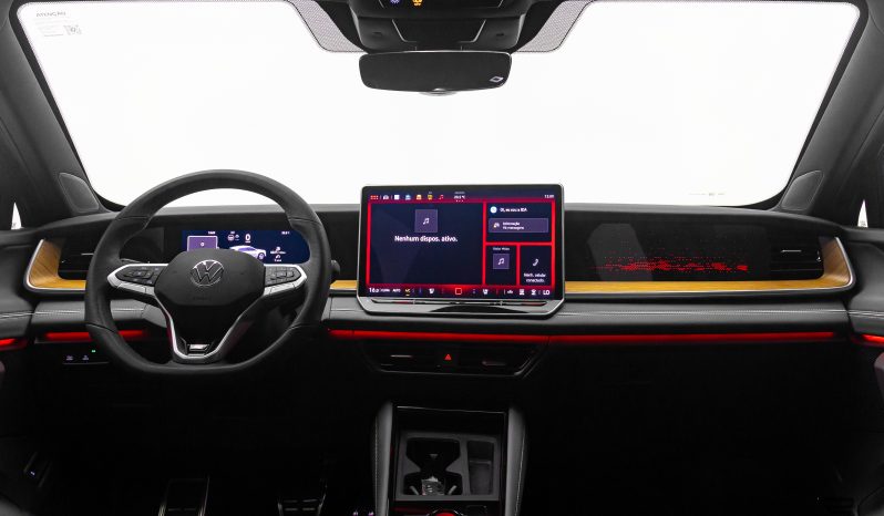 Volkswagen Tiguan R-Line completo