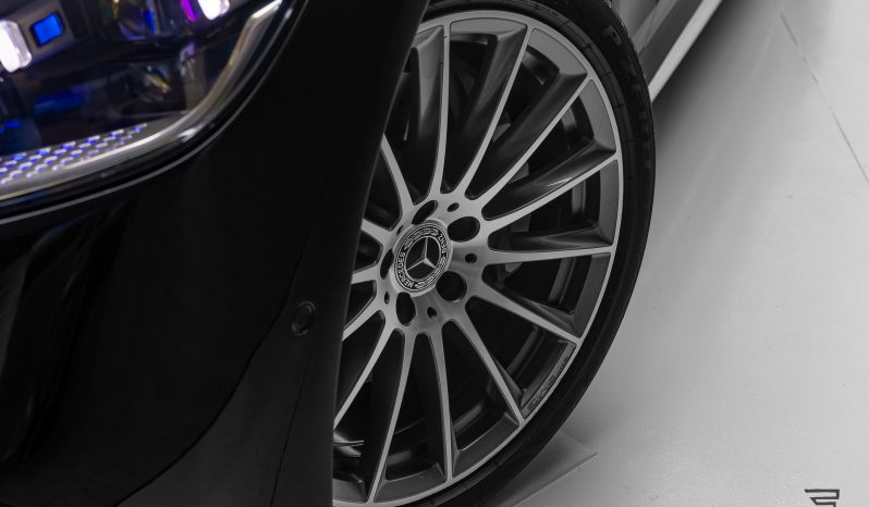 Mercedes Benz S580e completo
