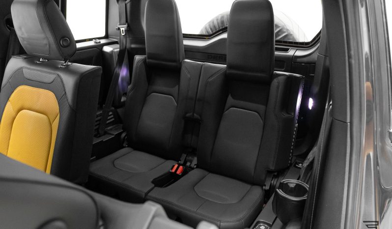 Land Rover Defender 110 HSE X-Dynamic Kit Urban completo