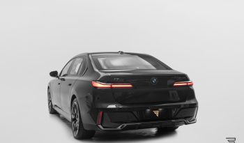 BMW i7 xDrive60 M Sport completo